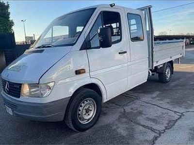 Usata Mercedes Sprinter 122 CV (89 kW) 2001 Furgone