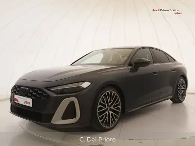 Usata Audi A5 S-Line 204 CV (150 kW) 2024 Grigio Berlina