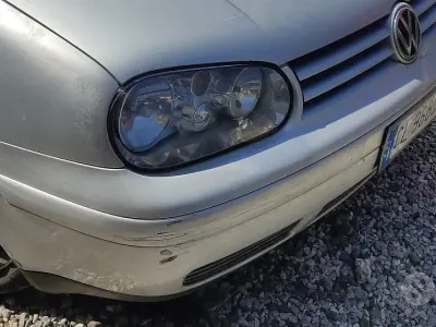 Begagnad VW Golf IV 104 HK (76 kW) 2004 Grå Sedan
