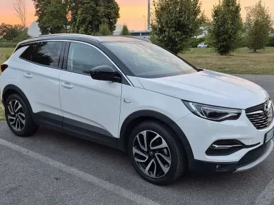 Usata Opel Grandland X Ultimate 131 CV (96 kW) 2020 SUV