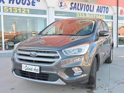 Usata Ford Kuga ST-Line 120 CV (88 kW) 2019 Grigio SUV