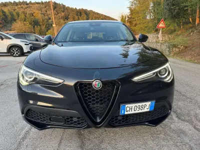 Usata Alfa Romeo Stelvio Sprint 190 CV (139 kW) 2021 SUV