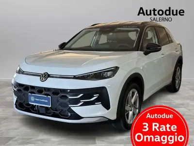Nuova VW T-Roc Life 150 CV (110 kW) 2026 Pure white nero SUV