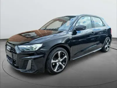 Usata Audi A1 Sportback S-Line 110 CV (80 kW) 2024 Nero mytos Utilitaria