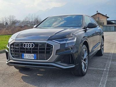 Usata Audi Q8 S-Line 286 CV (210 kW) 2020 Nero SUV
