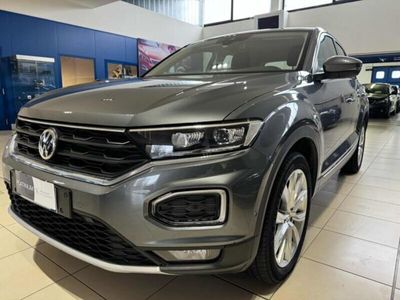 usata VW T-Roc 1.5 TSI ACT DSG Advanced BlueMotion Technology del 2019 usata a Voghera