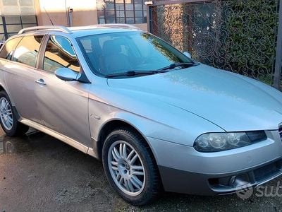 Usata Alfa Romeo Crosswagon 150 CV (110 kW) 2006 Grigio Station wagon