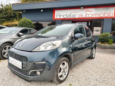 Usata Peugeot 107 Active 68 CV (50 kW) 2014 Grigio Utilitaria