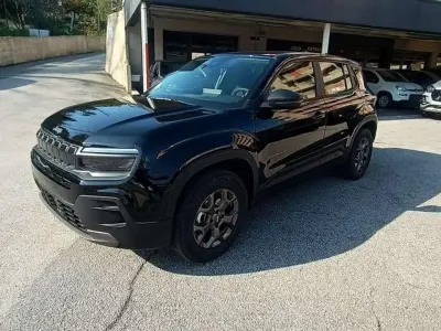 Nuova Jeep Avenger Longitude 101 CV (74 kW) 2025 Rosso SUV