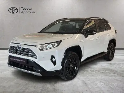 Usata Toyota RAV4 Hybrid Style 218 CV (160 kW) 2020 Bianco SUV