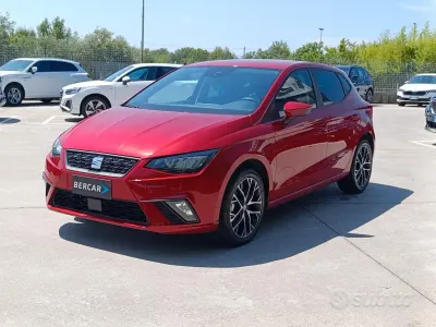Usata Seat Ibiza Style 95 CV (69 kW) 2024 Rosso Utilitaria