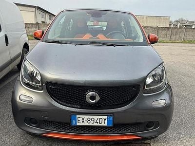 Usata Smart ForFour 71 CV (52 kW) 2014 Grigio Utilitaria