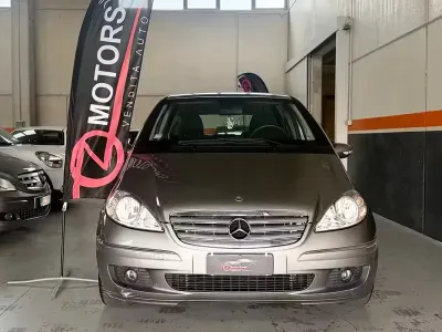 Usata Mercedes A150 Elegance 95 CV (69 kW) 2008 Grigio Berlina