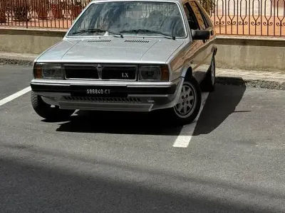 Usata Lancia Delta 85 CV (62 kW) 1982 Utilitaria
