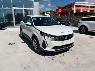 Gebraucht Peugeot 3008 Active 131 PS (96 kW) 2021 Weiß SUV