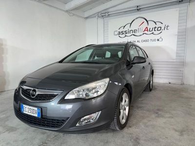 usata Opel Astra 1.7 CDTI 110CV Sports Tourer Cosmo