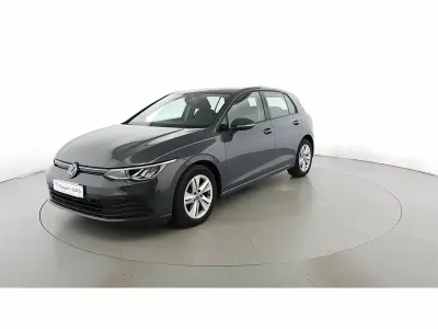 Usata VW Golf VIII Life 116 CV (85 kW) 2023 Dolphin grey