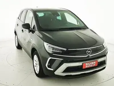Usata Opel Crossland Elegance 110 CV (80 kW) 2021 Nero SUV