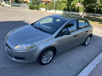Usata Fiat Bravo Active 90 CV (66 kW) 2009 Utilitaria