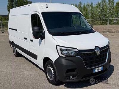 Usata Renault Master 134 CV (98 kW) 2021 Bianco Monovolume
