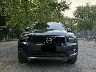 Usata Volvo XC40 Momentum 129 CV (94 kW) 2021 SUV