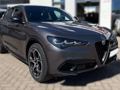 Usata Alfa Romeo Stelvio Veloce 209 CV (153 kW) 2025 Grigio SUV
