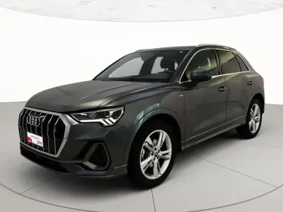 Usata Audi Q3 S-Line 150 CV (110 kW) 2019 Grigio daytona perlato SUV