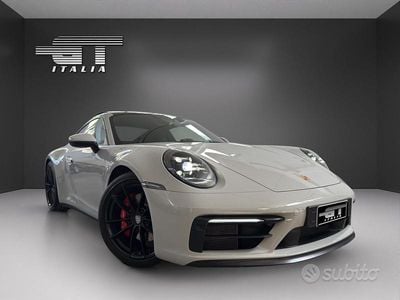 Porsche 911 Carrera 4S