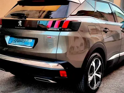 Usata Peugeot 3008 GT-line 120 CV (88 kW) 2017 Grigio SUV