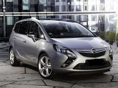 Usata Opel Zafira Tourer Cosmo 140 CV (102 kW) 2016 Argento Monovolume