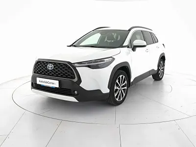 Usata Toyota Corolla Cross Trend 152 CV (111 kW) 2023 Bianco SUV