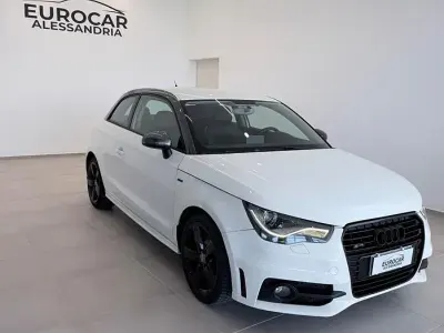 Usata Audi A1 Ambition 122 CV (89 kW) 2012 Bianco Utilitaria
