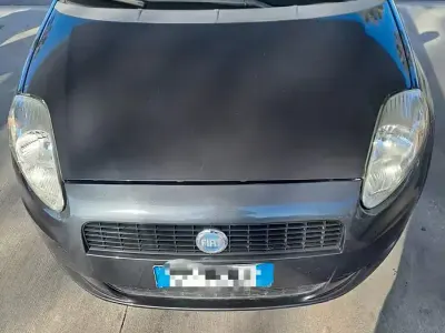 Usata Fiat Grande Punto 65 CV (47 kW) 2009 Grigio Utilitaria