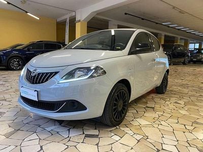 Brugt Lancia Ypsilon Silver 69 HK (50 kW) 2022 Grå Hatchback