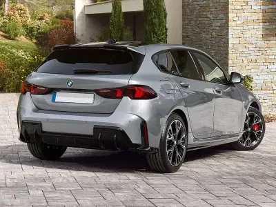 Nuova BMW 120 2026 Bianco Utilitaria