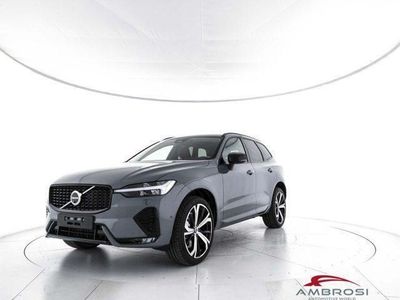 usata Volvo XC60 Mild Hybrid B4 (d) AWD automatico Plus Dark