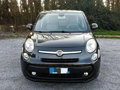 Usata Fiat 500L Living 95 CV (69 kW) 2016 Nero Monovolume
