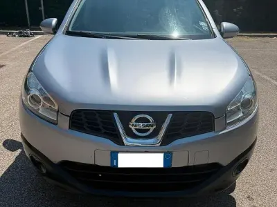 Usata Nissan Qashqai 131 CV (96 kW) 2013 Grigio SUV