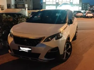 Usata Peugeot 3008 GT-line 131 CV (96 kW) 2018 Bianco SUV