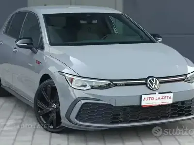 Usata VW Golf VIII GTI 245 CV (180 kW) 2022 Grigio Berlina