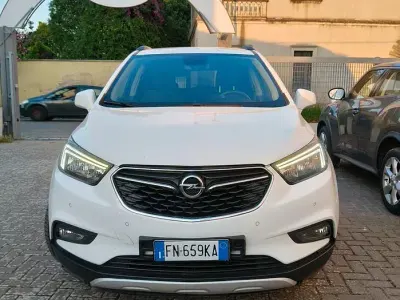 Usata Opel Mokka X 140 CV (102 kW) 2018 Bianco SUV