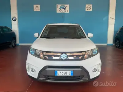 Usata Suzuki Vitara Cool 120 CV (88 kW) 2015 Bianco SUV