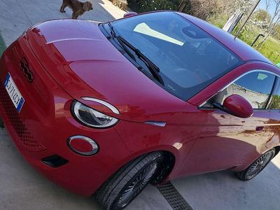 Usata Fiat 500e Red 42 kW (58 CV) 2022 Utilitaria