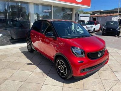 Usata Smart ForFour 90 CV (66 kW) 2019 Rosso Utilitaria