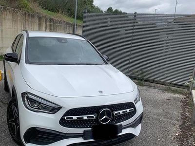 Bianco Usata 2022 Mercedes GLA200 Edition SUV | 30.000 €