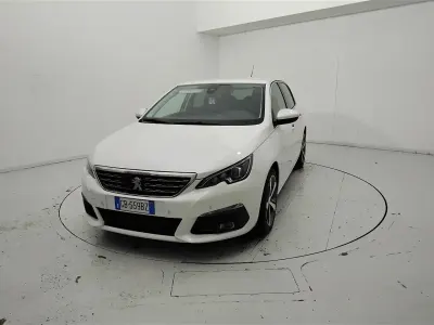 Usata Peugeot 308 Allure 130 CV (95 kW) 2020 Bianco Berlina