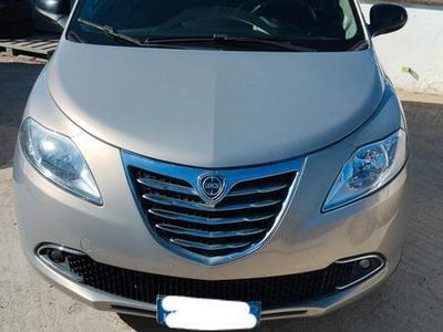 Usata Lancia Ypsilon Silver 95 CV (69 kW) 2011 Grigio Utilitaria