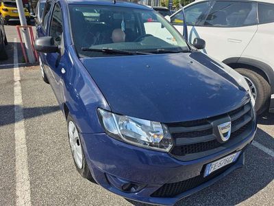 Usata Dacia Sandero Lauréate 90 CV (66 kW) 2016 Blu/azzurro Berlina
