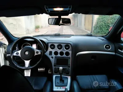 Usata Alfa Romeo 159 Ti 150 CV (110 kW) 2008 Bianco Station wagon