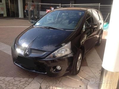 Usata Mitsubishi Grandis 139 CV (102 kW) 2006 Nero Monovolume